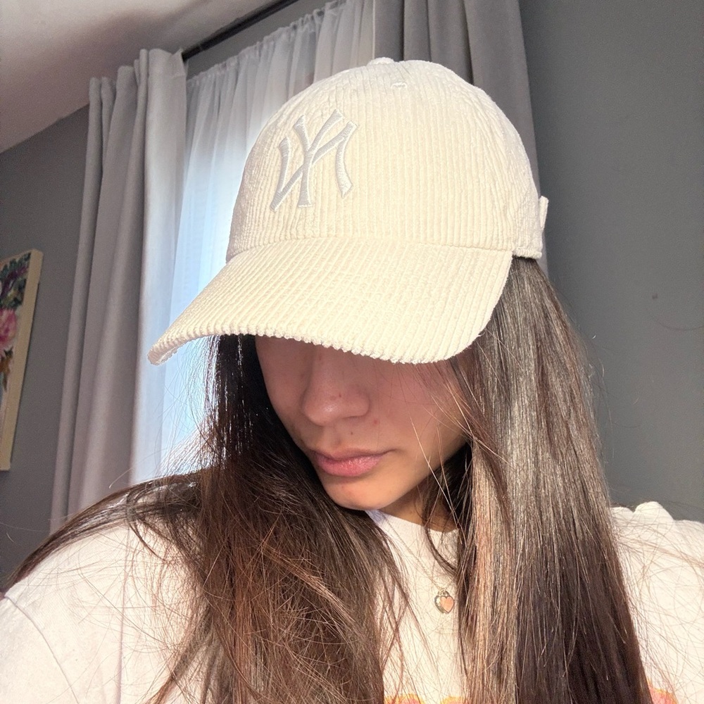New York Yankees Cream Corduroy Cap